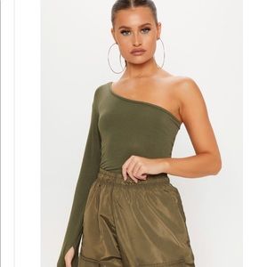 PRETTY LITTLE THING Khaki One Shoulder Top 🤩